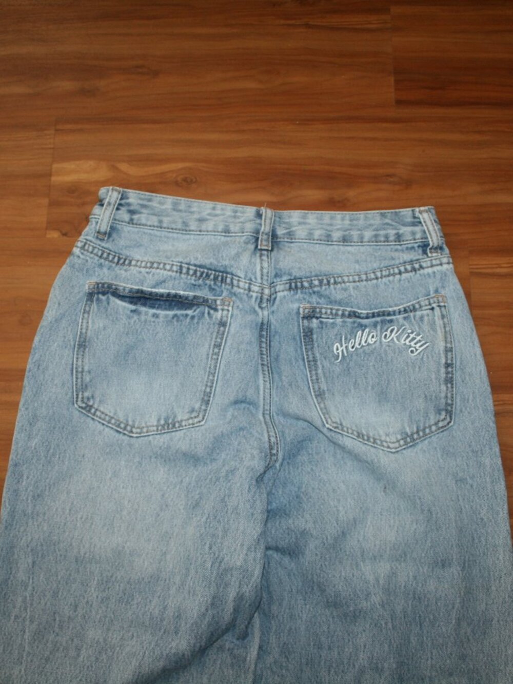 Hello Kitty and Friends Distressed Jeans - Picture 5 of 7
